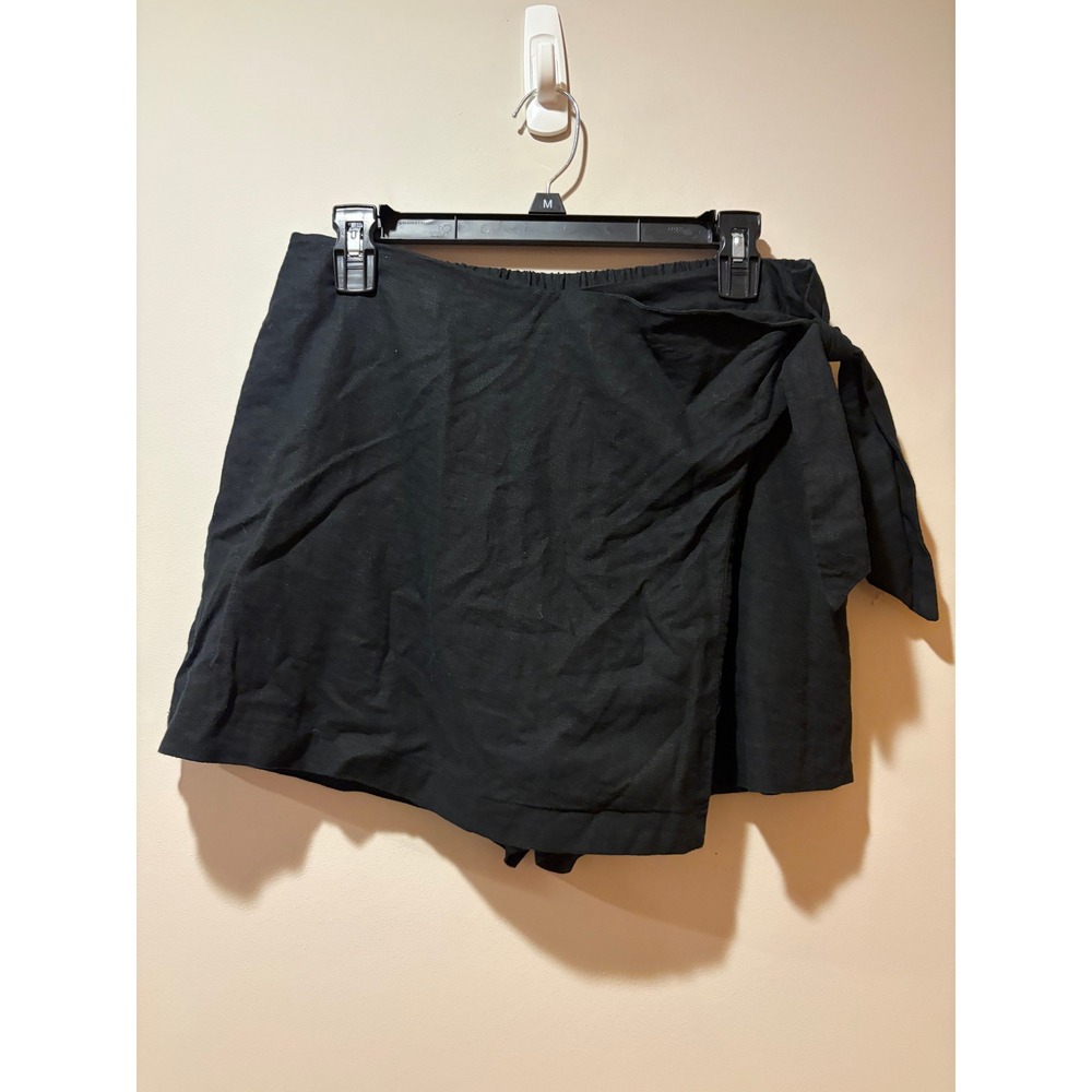 Black Apron Front Wrap Tie Linen Blend Medium Womens Shorts Old Navy Coquette